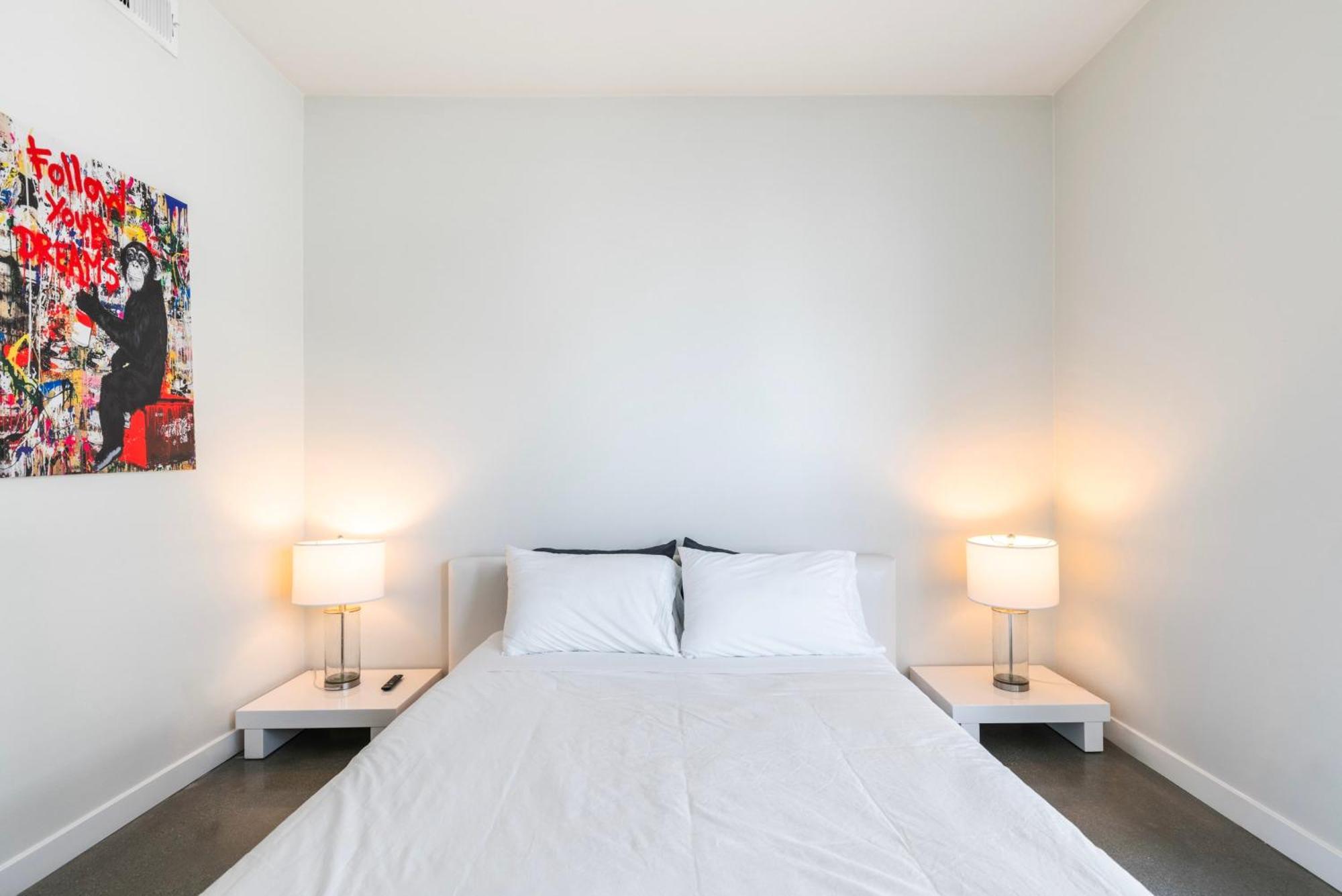 Brand New 2br Luxury Weho Apartment