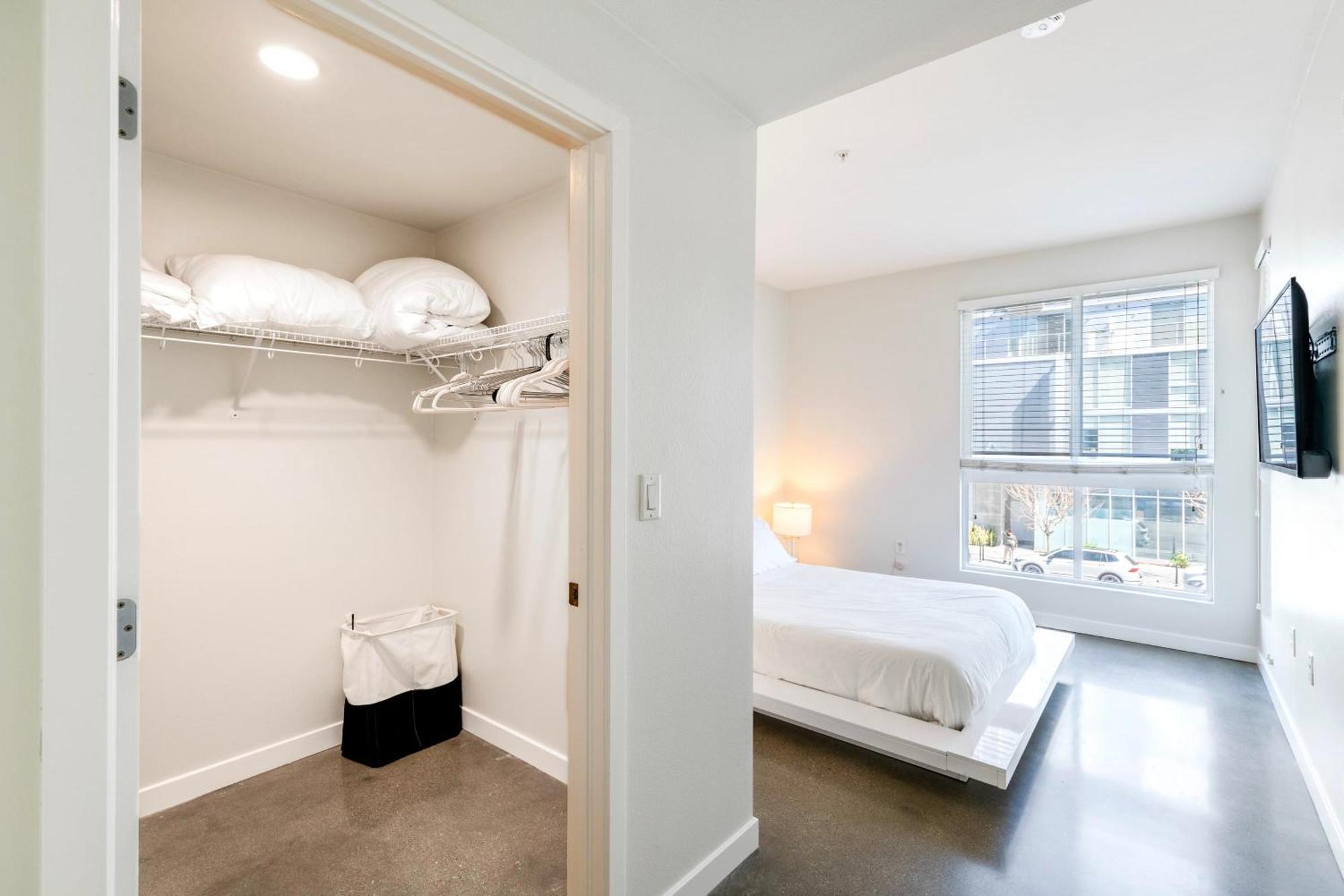 Brand New 2br Luxury Weho * Los Angeles