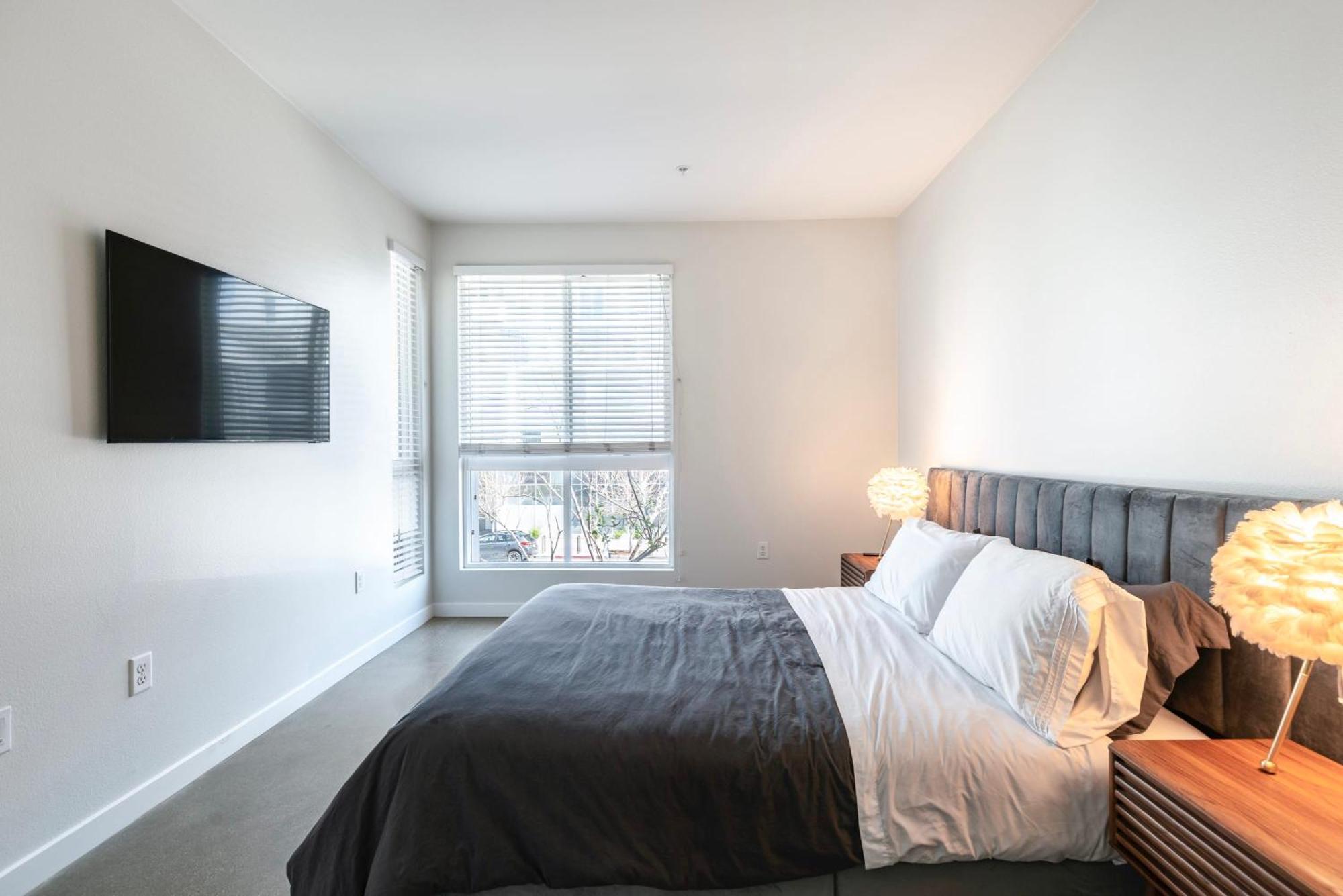 Apartment Brand New 2br Luxury Weho